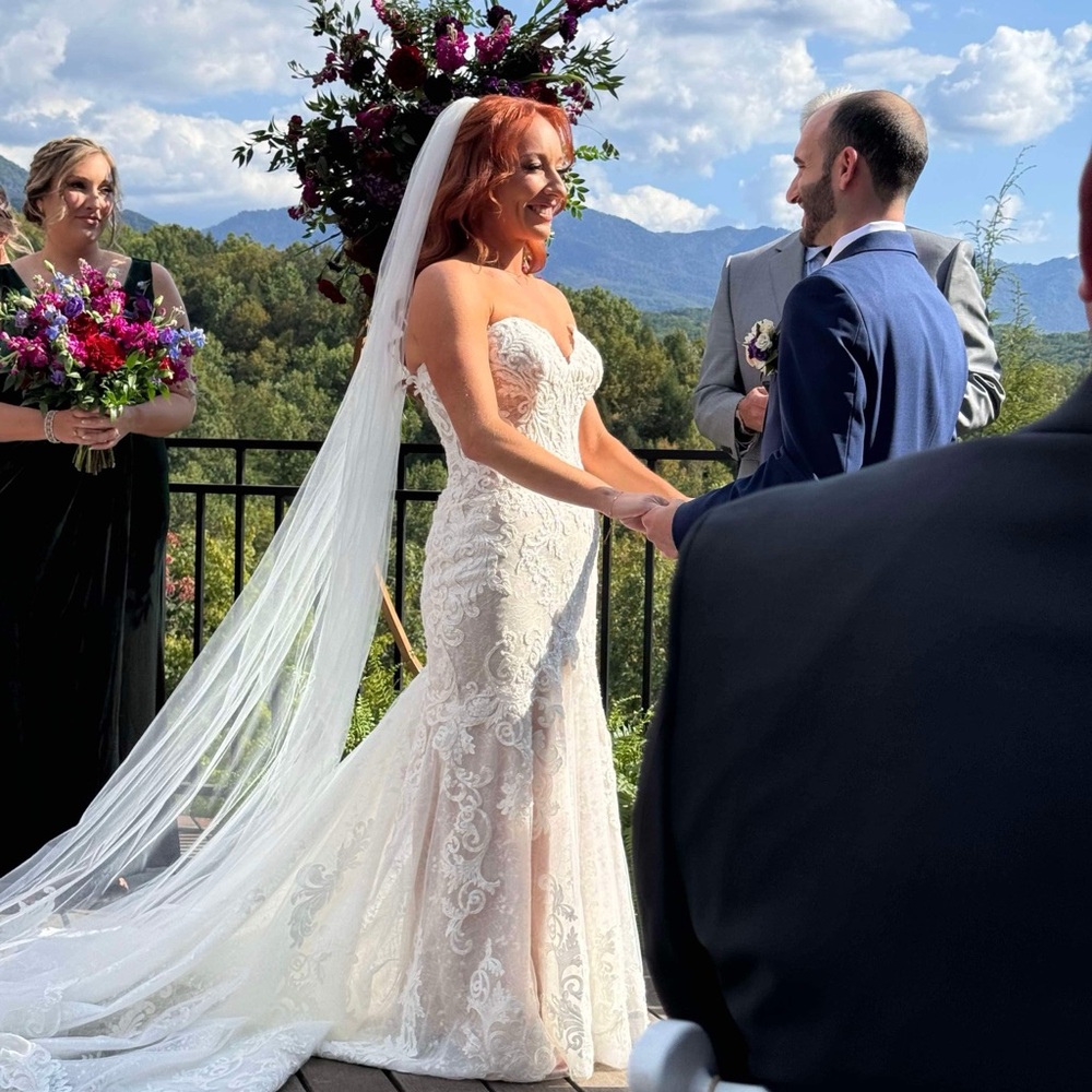 Sophia Tolli White Floral Lace Wedding Dress - Picture 6 of 6